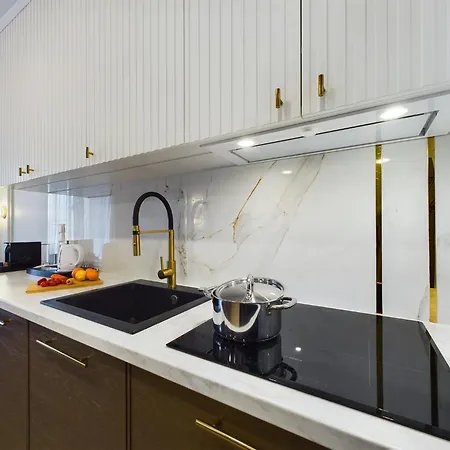 Stylowy Apartament W Centrum Gdyni 900 M Od Plazy By Rent Like גדינייה